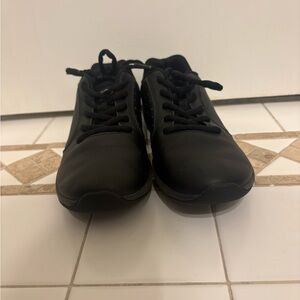 Women's Black Athletic Shoes